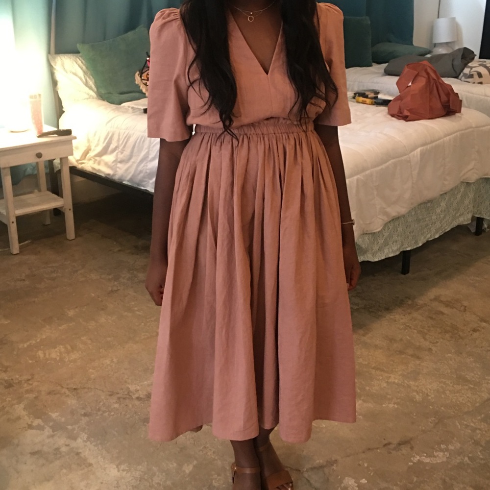Midi V-Neck Puff Sleeve Dress in Dusty Rose
